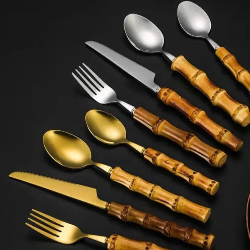 24 stk. Bambushåndtag Bestiksæt - Rustfrit Stål - Miljøvenlig - Håndlavet Flatware Sets Danmarkmode.dk