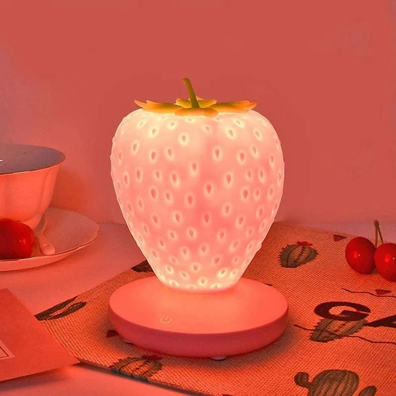 Strawberry LED Sengelampe - Silikone - Natlampe - Genopladelig