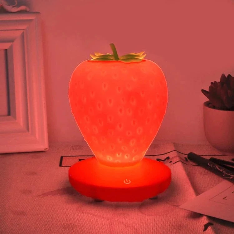Strawberry LED Sengelampe - Silikone - Natlampe - Genopladelig