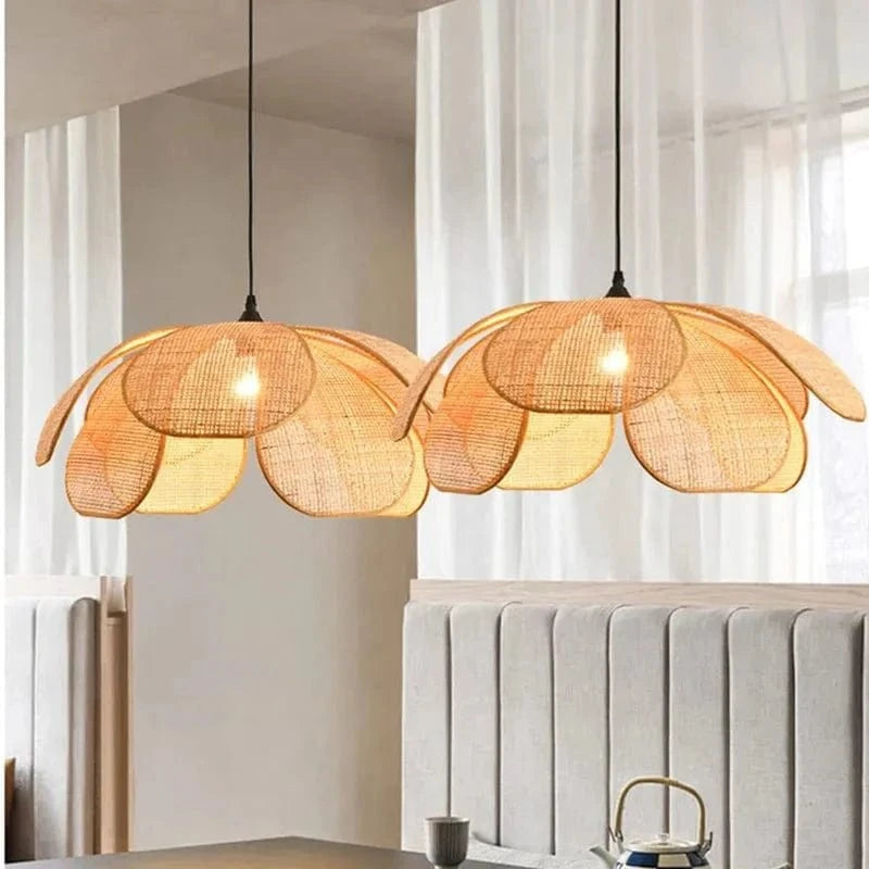 Vævet Blomst Pendel Lampe - Rattan - Wabi Sabi - Japandi Style