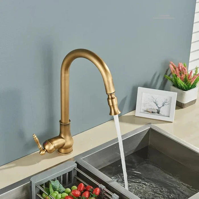 Antik Messing Køkkenarmatur - Industriel - Blandingsbatteri - 360 Grader Faucets Danmarkmode.dk