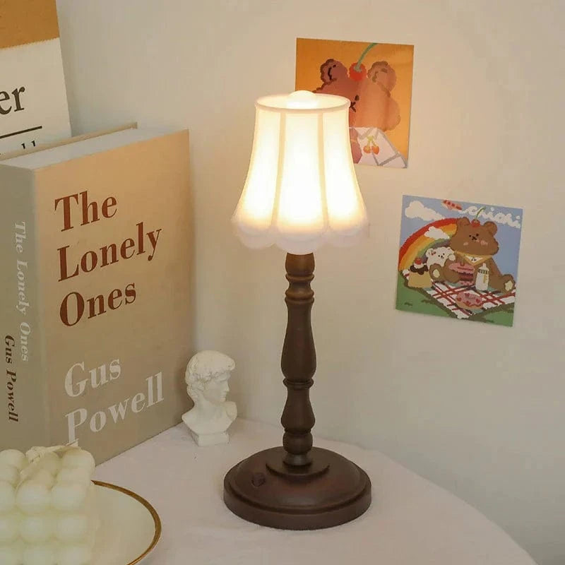 Batteridrevet Mini Bordlampe til Børn - Plastik - Sengelampe - LED Table Lamp Danmarkmode.dk