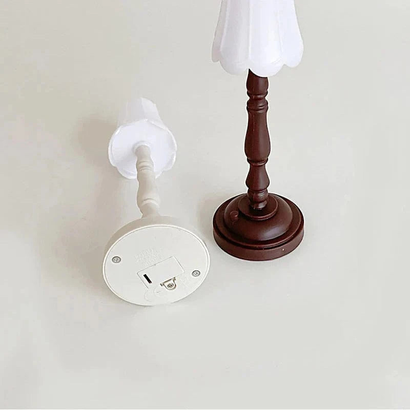 Batteridrevet Mini Bordlampe til Børn - Plastik - Sengelampe - LED Table Lamp Danmarkmode.dk
