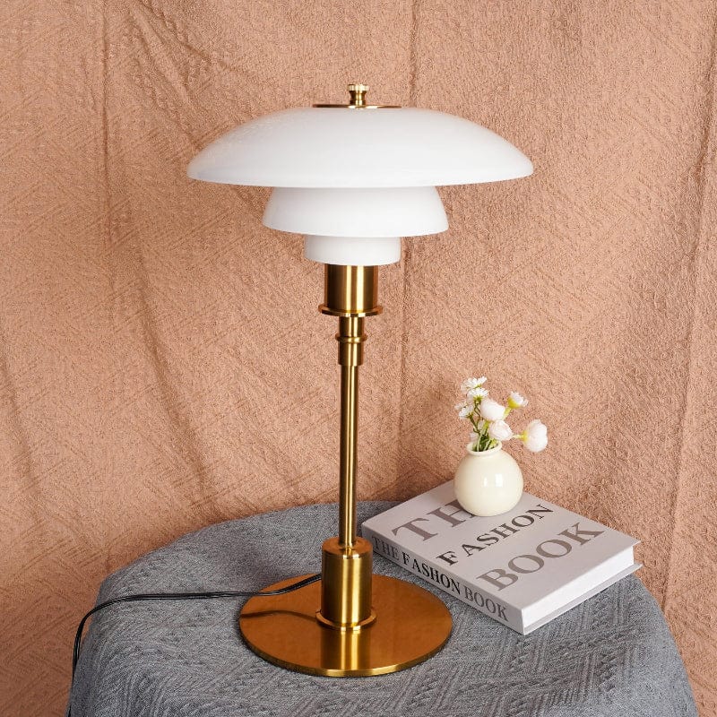 Danish Design PH Glas Bordlampe - Lagdelt Lampeskærm - LED - E27 Pære Table Lamp Danmarkmode.dk