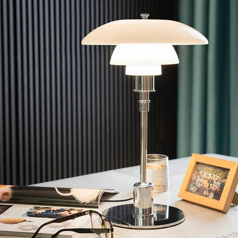 Danish Design PH Glas Bordlampe - Lagdelt Lampeskærm - LED - E27 Pære Table Lamp Danmarkmode.dk