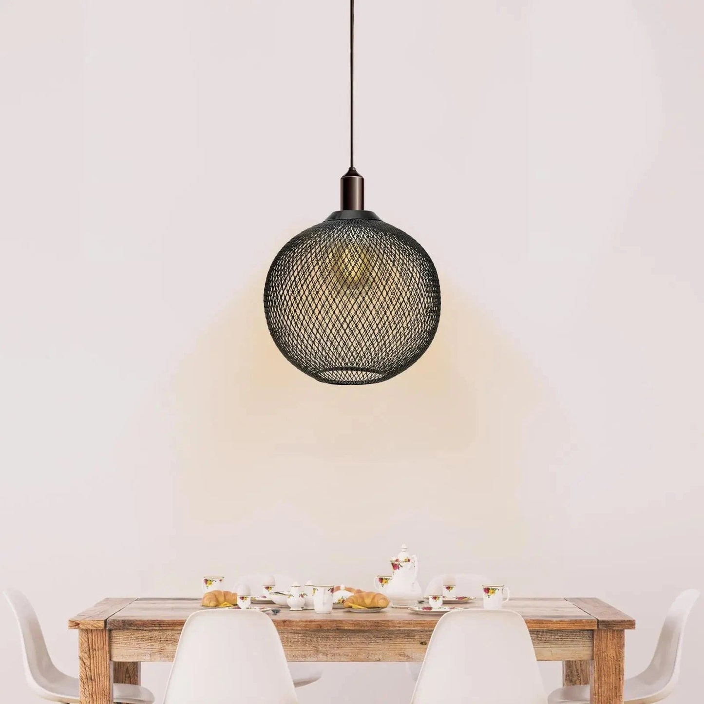 EleganceShade – Hængende lampeskærm – Rund – Sort/Guld – 14×12 cm Home Decor Danmarkmode