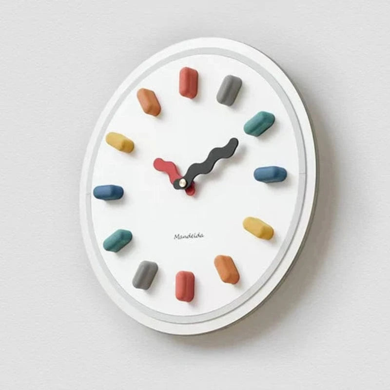 Farverig 3D Kapsel Vægur - Lydløst Vægur - Resin - Ø33cm Wall Clock Danmarkmode.dk