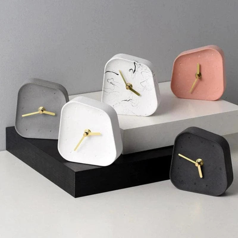 Geometrisk Formet Ikke-tikkende Cement Bordur - Værelsesindretning - Guld - Analog Desk Clocks Danmarkmode.dk