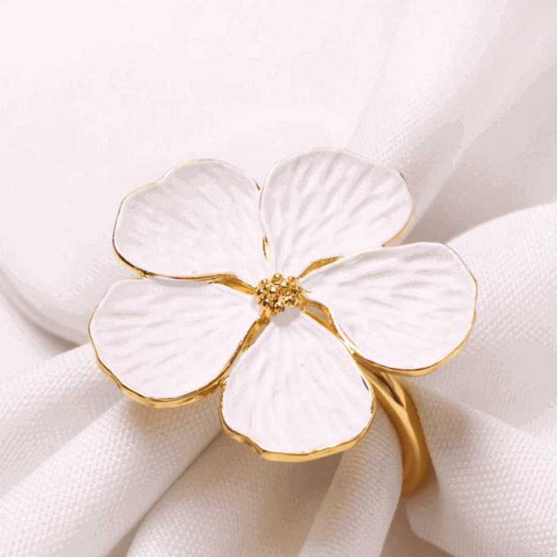 Hvid Blomst Metal Servietringe Sæt - Plum Blossom - Guld - 6 stk. Napkin Rings Danmarkmode.dk