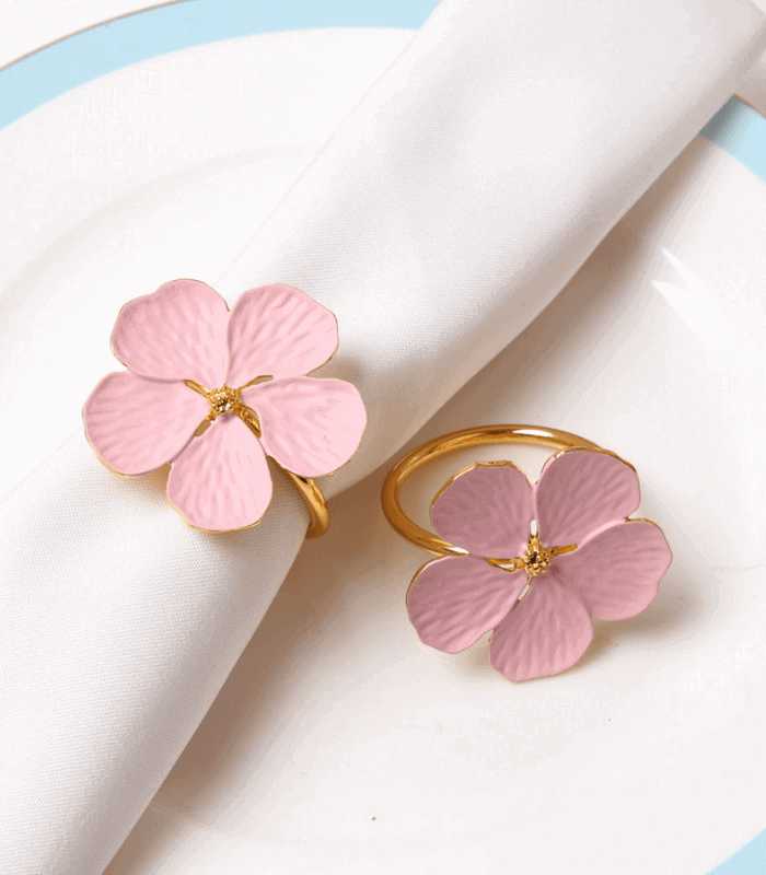 Hvid Blomst Metal Servietringe Sæt - Plum Blossom - Guld - 6 stk. Napkin Rings Danmarkmode.dk