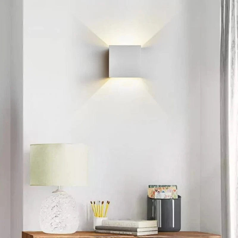 Kubus Led Væglampe - Indendørs - Aluminium - LED Pærer Wall Light Fixtures Danmarkmode.dk