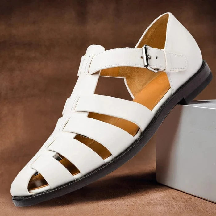 Læder Sandaler med Spænde - Herre - Sommer - Hule - Skridsikker Sandals Danmarkmode.dk