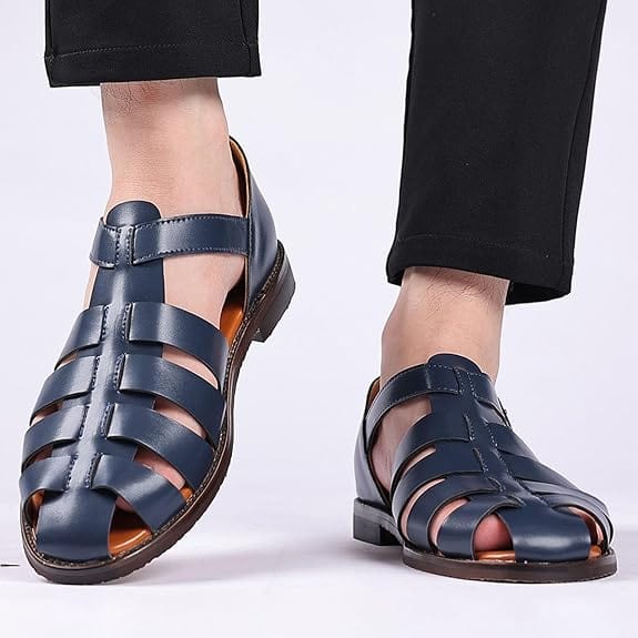Læder Sandaler med Spænde - Herre - Sommer - Hule - Skridsikker Sandals Danmarkmode.dk