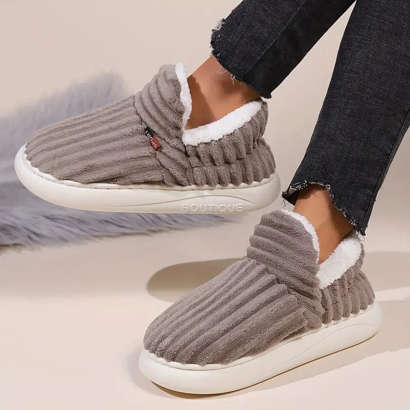 Lækre rosa hjemmesko i fløjl Slippers Danmarkmode.dk