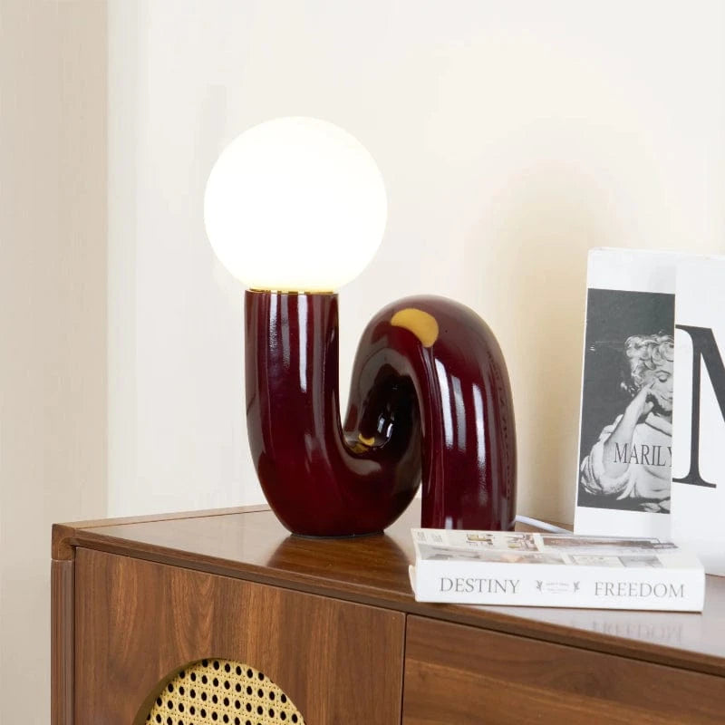 Legesyg S-kurve Glas Bordlampe - Moderne - Resin - Sfære Table Lamp Danmarkmode.dk