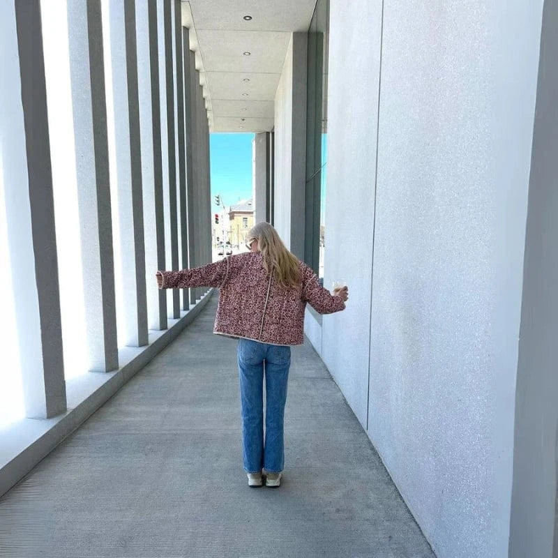 Letvægt Quiltet Lily Blomst Frakke Dame - Frontlommer - Vatteret - Standkrave - Overtøj Coats & Jackets Danmarkmode.dk