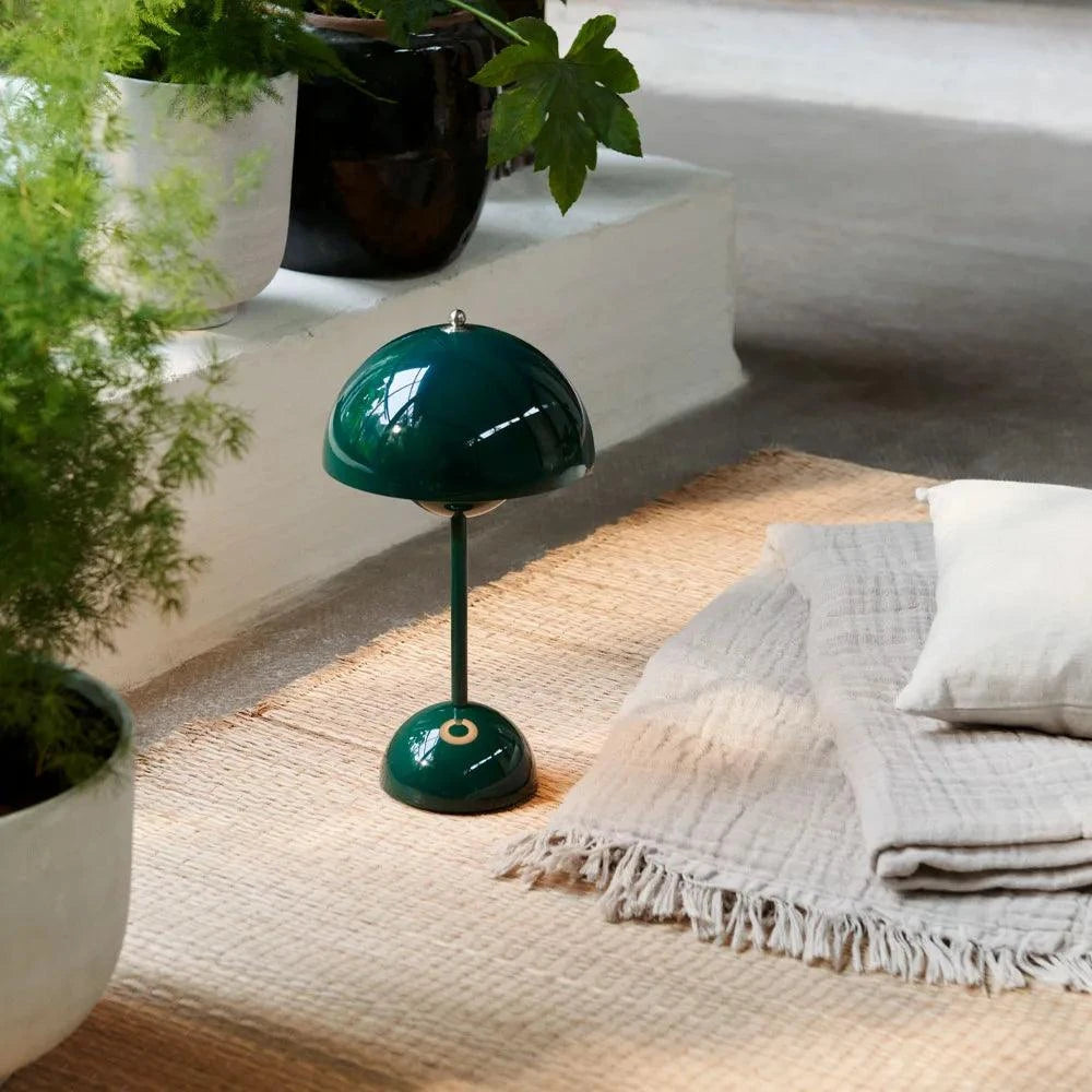 LumiGlow LED Flowerpot Bordlampe – Stilfuld, Trådløs og Dæmpbar Belysning Danmarkmode.dk