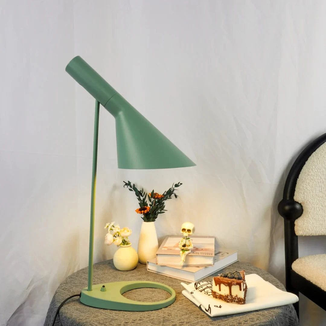 Moderne Kegle Skrivebordslampe - Matte - E27 Pære - Jern Table Lamp Danmarkmode.dk