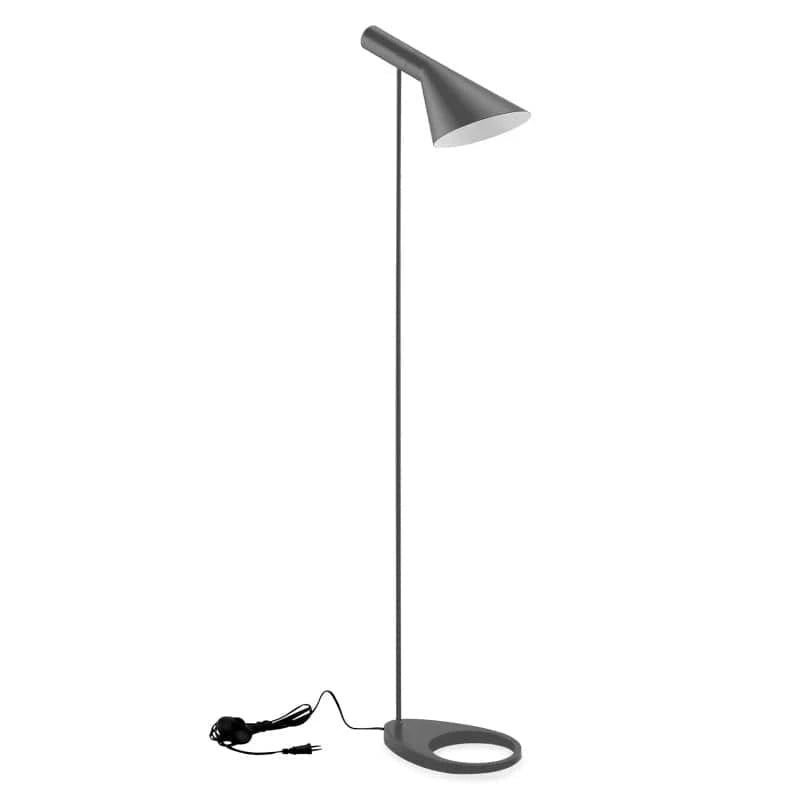Moderne Konisk Lampeskærm AJ Gulvlampe - Aluminium - E27 Pære Floor Lamps Danmarkmode.dk