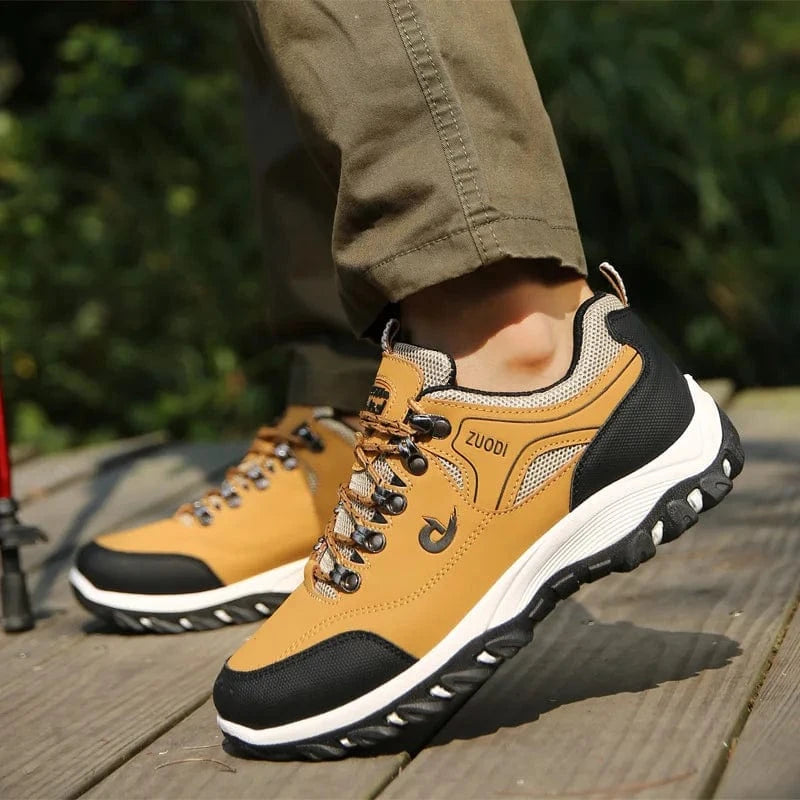 Ortopædiske sko til mænd - komfort, støtte, stilfuldt design, sort, ideel til fritid og påklædning Orthopedic shoes Danmarkmode.dk