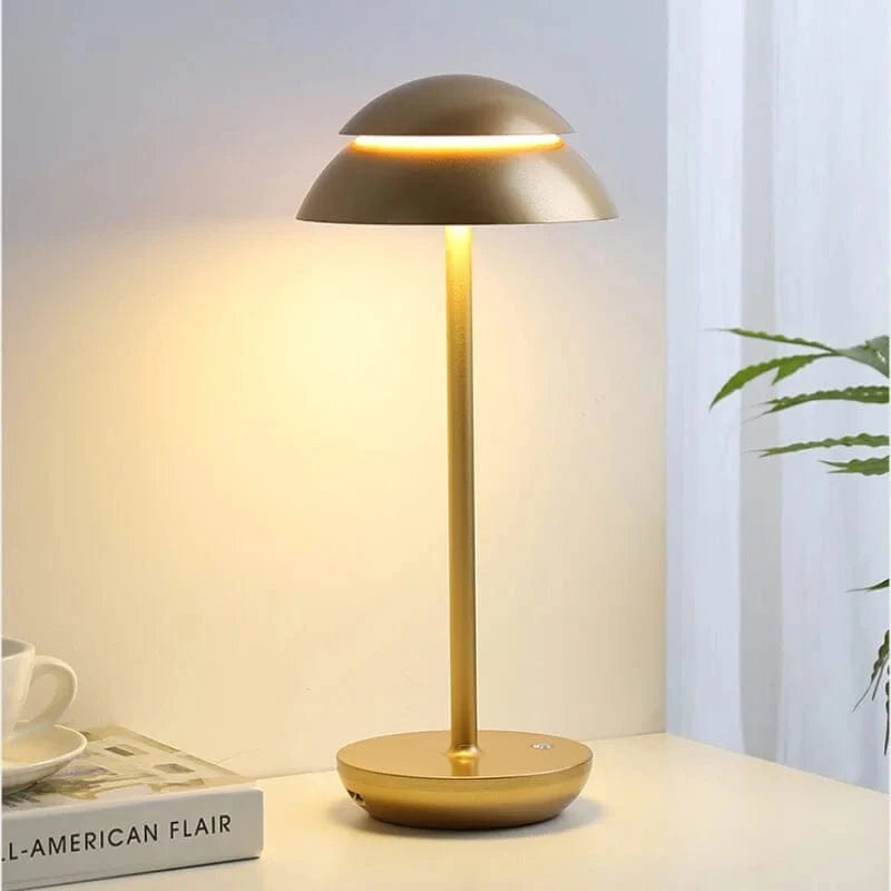 Prestige Luminøs Lampe | Elegant LED-bordlampe, moderne design, sølvfinish, boligindretning Table lamps Danmarkmode.dk