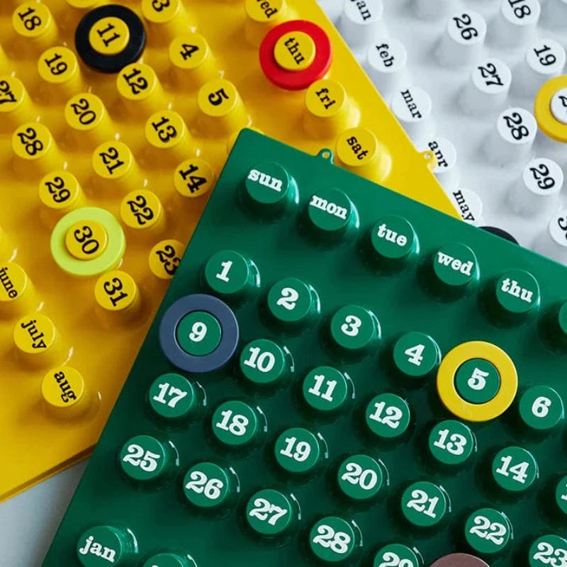 Ring A Date Kalender 2025 - Vægdekoration - Postmoderne - ABS Wall Calendars Danmarkmode.dk