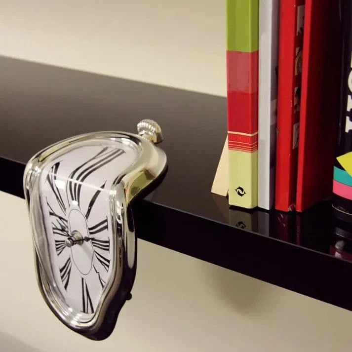 Salvador Dali Romertal Smelteur - Lydløst Vægur - 90 grader - Surrealisme Clocks Danmarkmode.dk