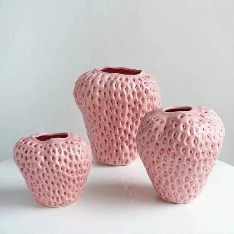 Strawberry Keramik Vaser - Blomsterpotter - Boligindretning - Bordplade Vases Danmarkmode.dk