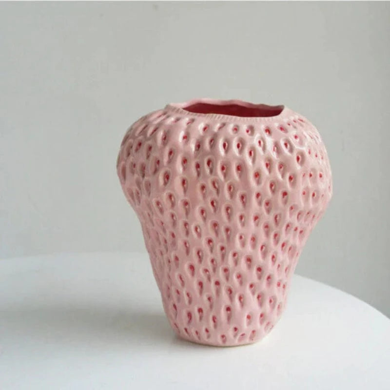 Strawberry Keramik Vaser - Blomsterpotter - Boligindretning - Bordplade Vases Danmarkmode.dk