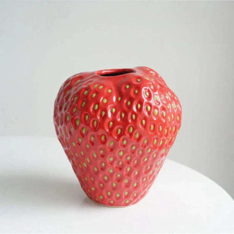 Strawberry Keramik Vaser - Blomsterpotter - Boligindretning - Bordplade Vases Danmarkmode.dk