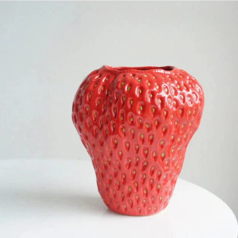 Strawberry Keramik Vaser - Blomsterpotter - Boligindretning - Bordplade Vases Danmarkmode.dk