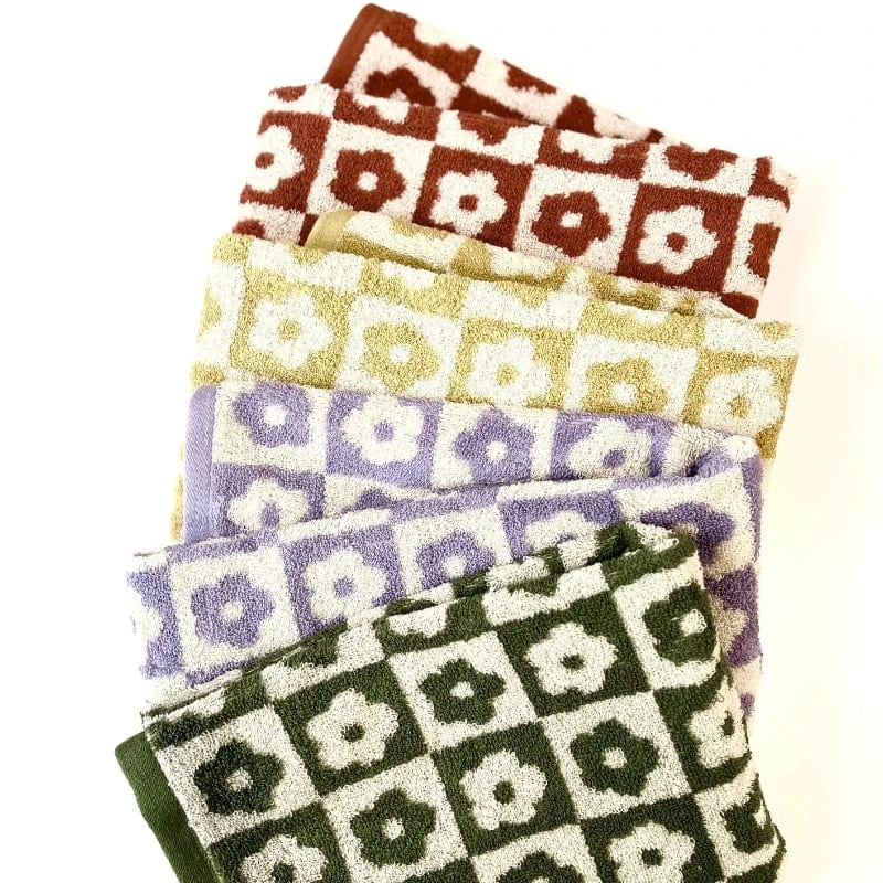 Ternet Blomstermønster Badehåndklæde - Bomuld - Absorberende Bath Towels Danmarkmode.dk