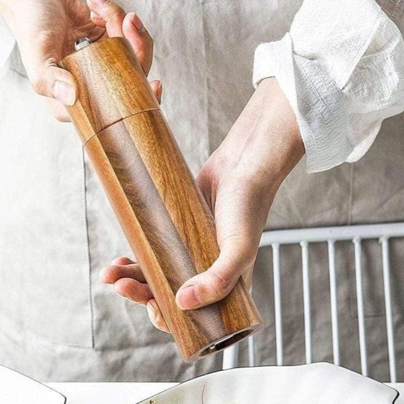 Træ Salt og Peberkværn - Bestik - Vandafvisende - Akacietræ Spice Grinders Danmarkmode.dk