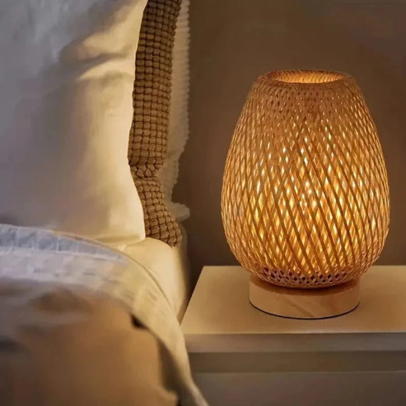 Vævet Bambus Sengebord LED Natlampe - Genopladelig Lampe - Dæmpbar Bedside Lamps Danmarkmode.dk