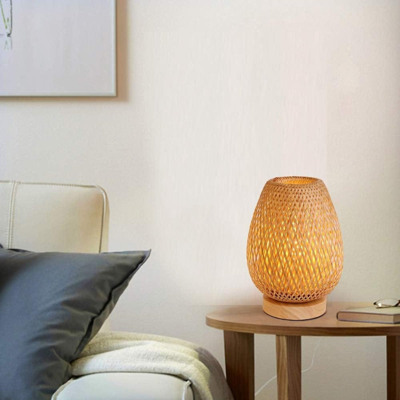 Vævet Bambus Sengebord LED Natlampe - Genopladelig Lampe - Dæmpbar Bedside Lamps Danmarkmode.dk