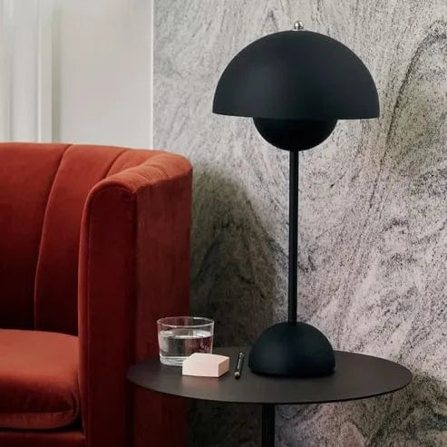 VP9 Flowerpot Bordlampe - Minimalistisk Metal Sidelampe - Trådløs - Dæmpbar Table Lamp Danmarkmode.dk