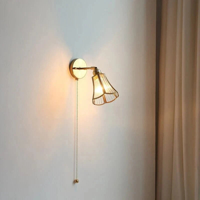 Blomsterglas LED Væglampe - Vintage - Messing - Træk Kæde