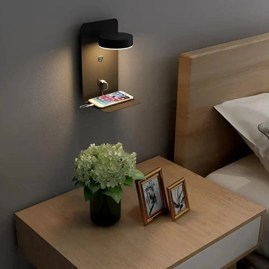 Dæmpbar LED Væglampe med USB Opladning - Natlampe - Aluminium - Telefonholder