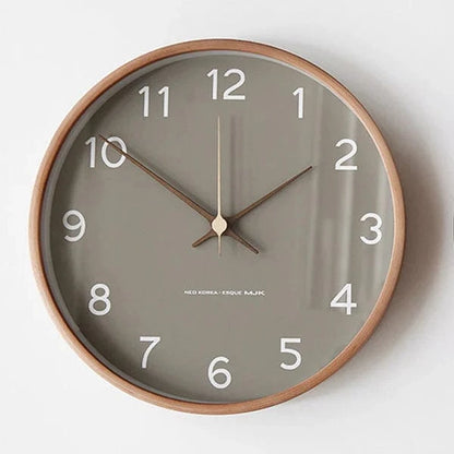 Moderne Analogt Træ Vægur - Scandinavian - Vægur med Tal - Lydløst Vægur - 30 cm
