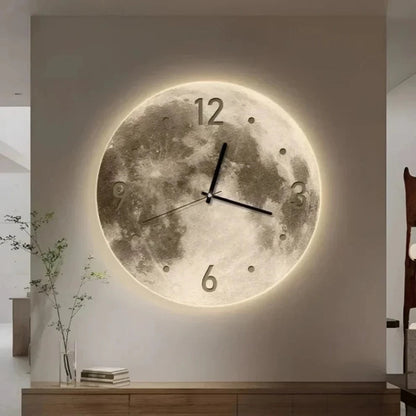 Moon Lydløst Vægur - Vægur med Tal - LED Lys - Væglampe - Boligindretning