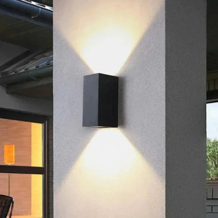 Vandtæt Udendørs Belysning Væglampe - Aluminium - LED Lys - Sort