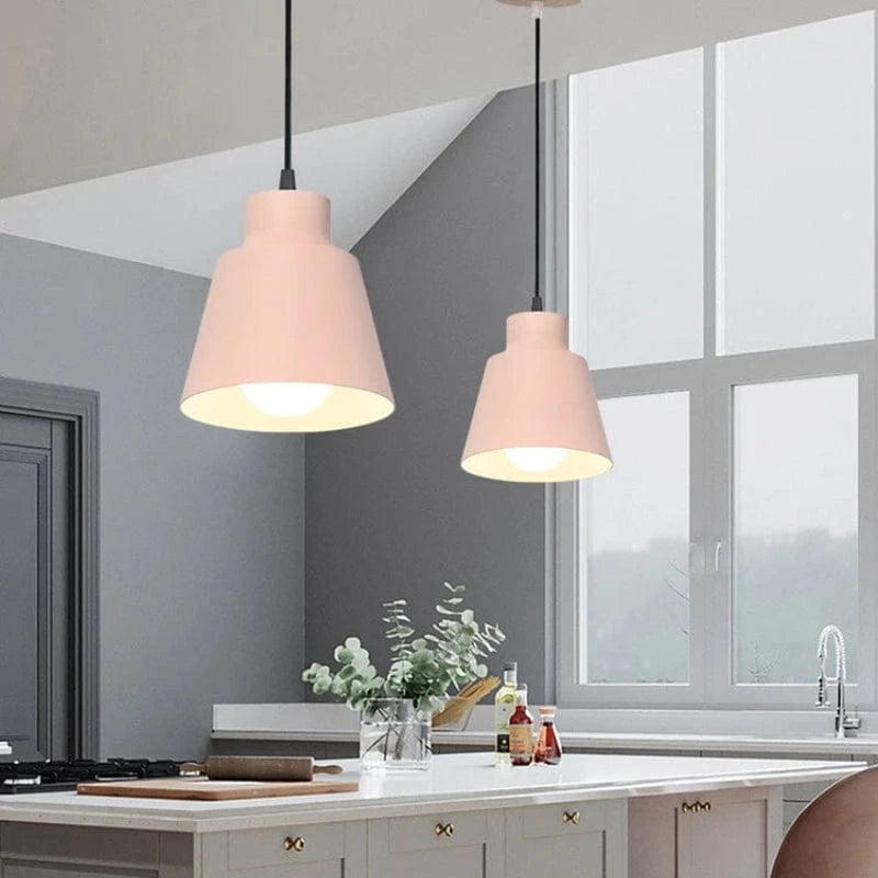 Wabi Sabi Kegle Formet Pendellampe - Matte Finish - Jern - LED Pære