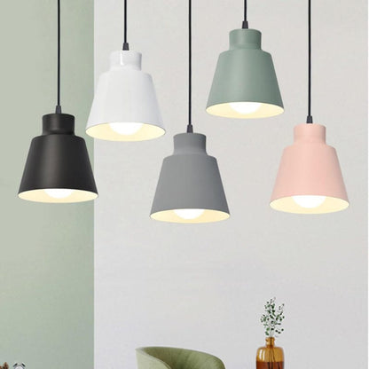 Wabi Sabi Kegle Formet Pendellampe - Matte Finish - Jern - LED Pære