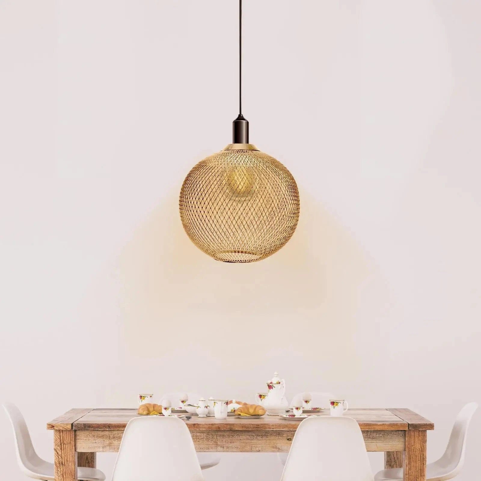EleganceShade – Hængende lampeskærm – Rund – Sort/Guld – 14×12 cm Home Decor Danmarkmode