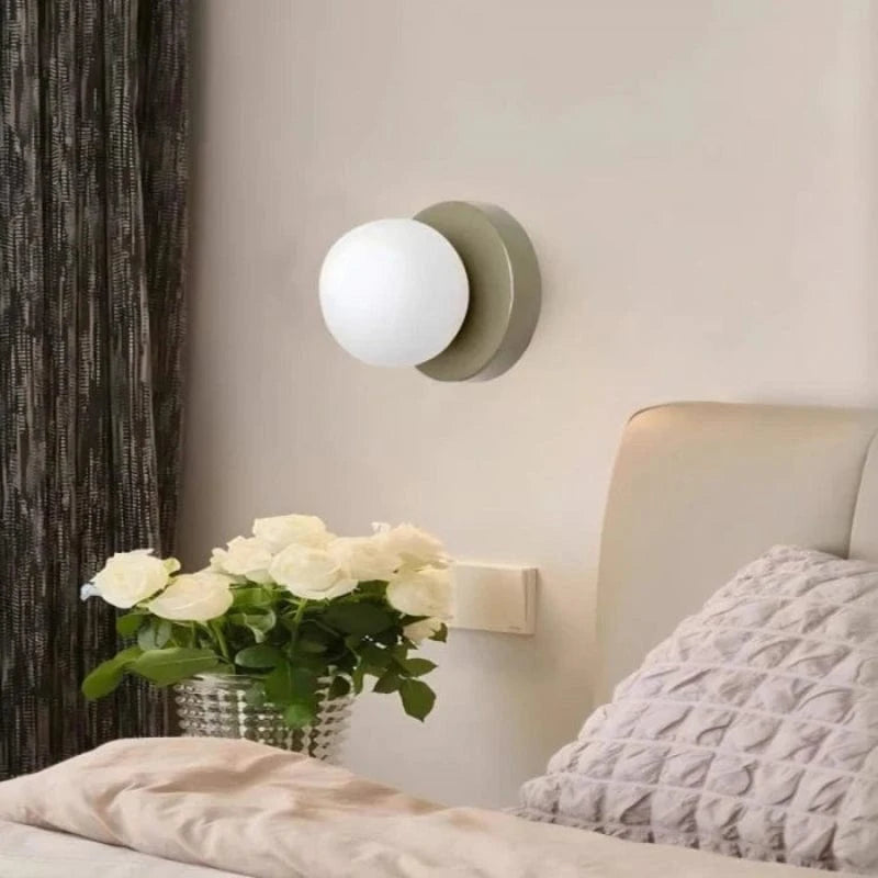Hvid Monteret Glas Orb Væglampe - LED Lys - Vægdekoration - Moderne Wall Light Fixtures Danmarkmode.dk