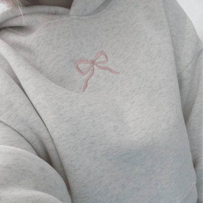 Lyserød Sløjfe Hoodie Dame - Broderet - Oversized Hættetrøje Hoodies Danmarkmode.dk