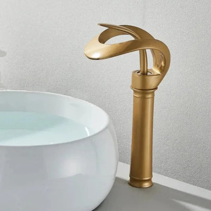 Moderne Badeværelse Håndvaskarmatur - Messing - Vandfald - Vandhane Bathroom Sink Faucets Danmarkmode.dk