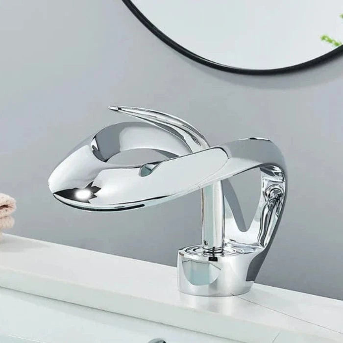Moderne Badeværelse Håndvaskarmatur - Messing - Vandfald - Vandhane Bathroom Sink Faucets Danmarkmode.dk