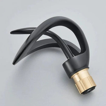 Moderne Badeværelse Håndvaskarmatur - Messing - Vandfald - Vandhane Bathroom Sink Faucets Danmarkmode.dk