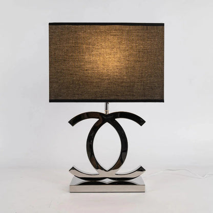 Rektangulær Skærm Dobbelt C Bordlampe - LED Pære - Rustfrit Stål - Stof Table Lamp Danmarkmode.dk